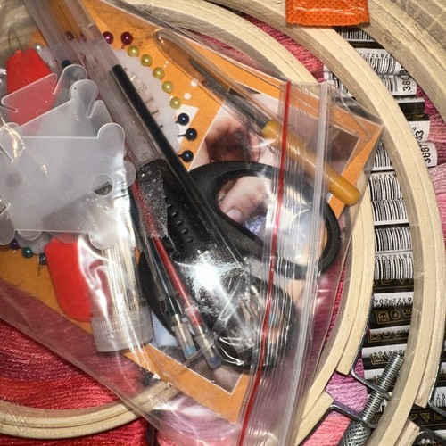 Embroidery Starter Kit, 200 Colors Of Floss, Extras, 5 Hoops for Adults & Kids - Picture 5 of 15