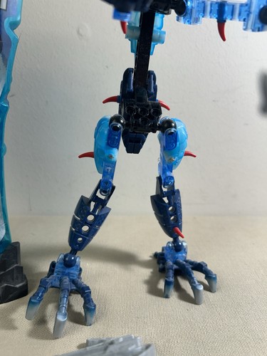 LEGO BIONICLE Barraki Takadox 8916 usato con contenitore - Foto 4 di 5