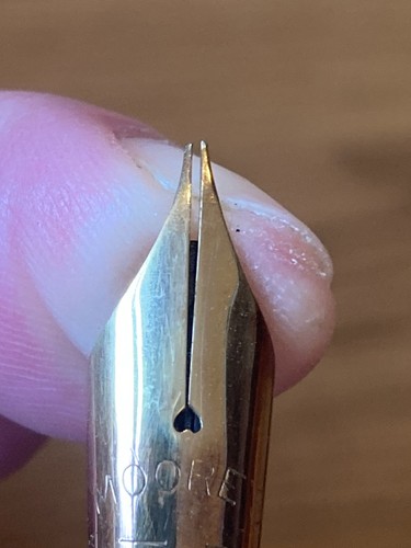 Penna stilografica Moore Flattop 14K Moore's Monarch pennino 14K clip non restaurata 5 1/2" - Foto 12 di 24