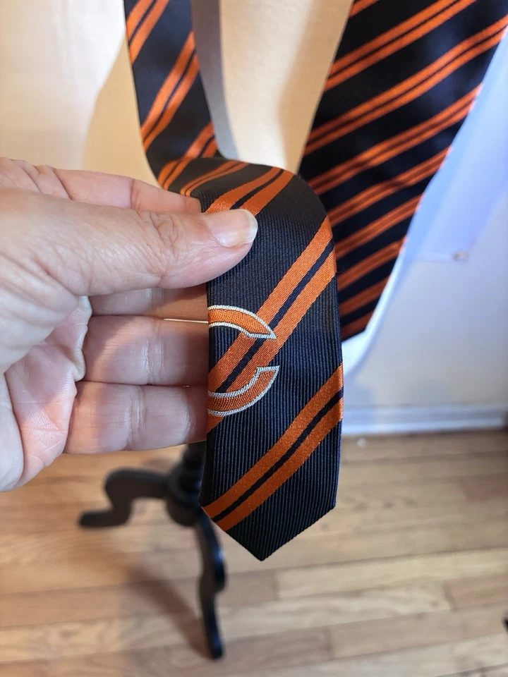 Corbata de seda Chicago Bears azul marino y naranja a rayas 100 % seda hecha a mano NFL Foto 4 de 4