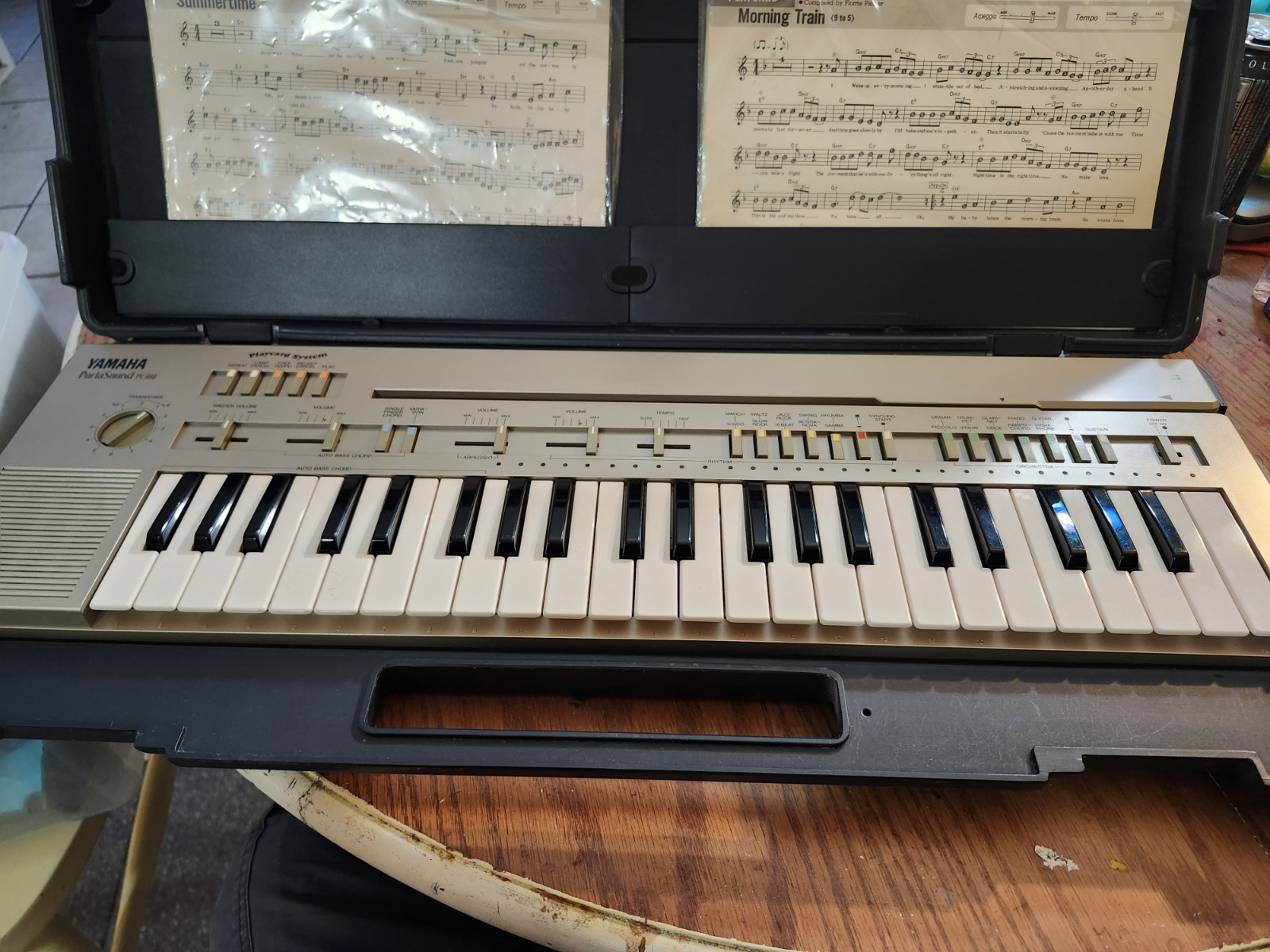 Yamaha PortaSound PC100 Electronic Keyboard with Hard Carry Case  