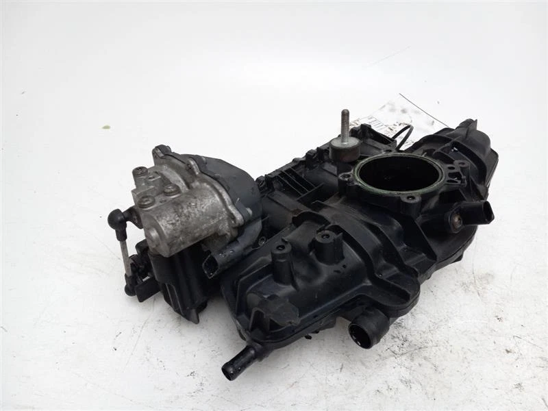 VOLKSWAGEN PASSAT 2005-2009 COLECTOR DE ADMISIÓN Foto 3 de 4