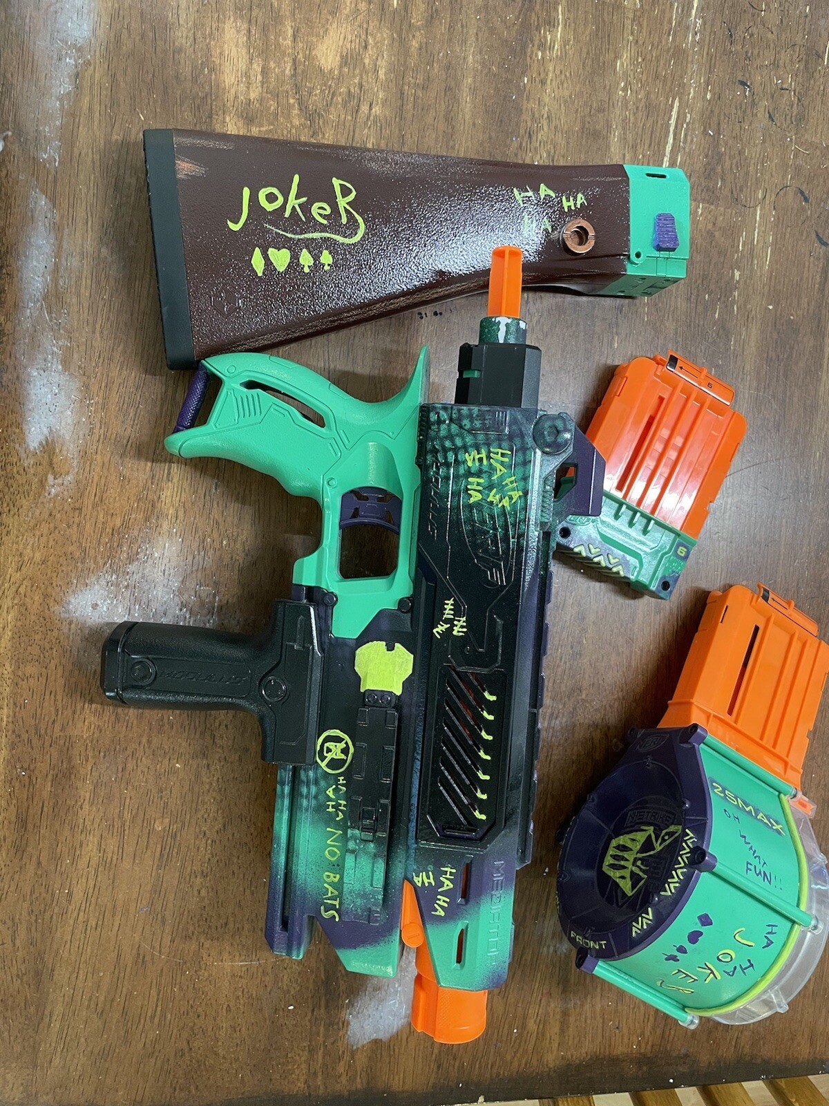 Cosplay / Joker Gun Pistol Prop Replica Gem