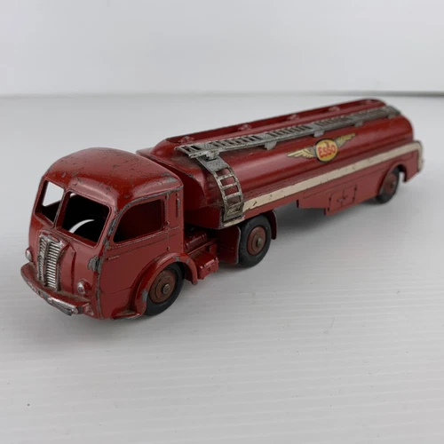 French Dinky 32C Panhard articulated Titan tanker Esso unboxed