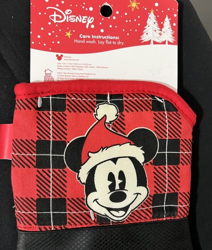 Disney Christmas Mickey Mouse Kitchen SILICONE OVEN MITT Buffalo Plaid Black/Red - Picture 8 of 8