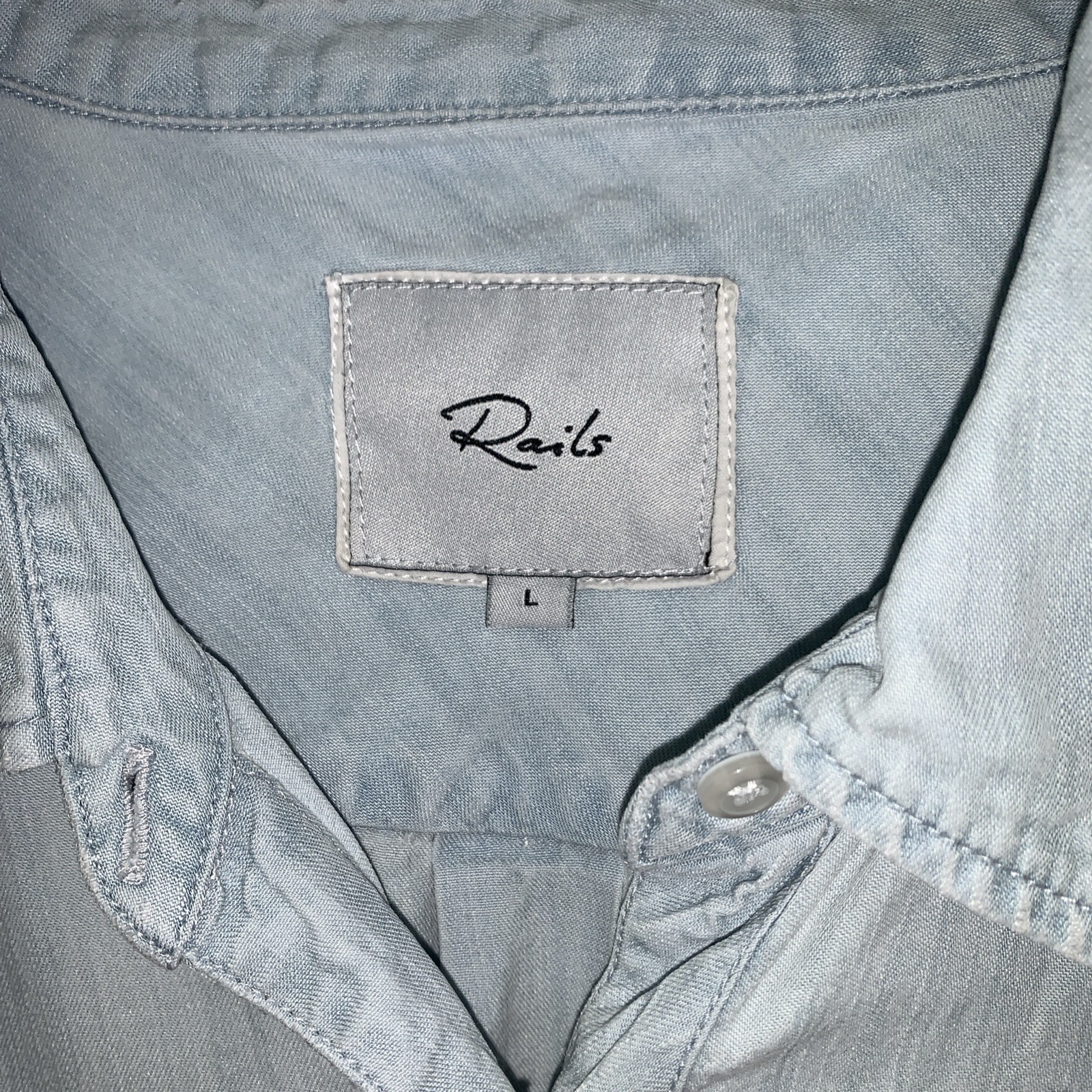 RAILS Carter Chambray Patch Button Down Shirt Rea… - image 6