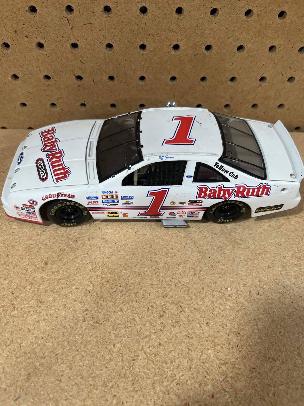 1/24 Action Jeff Gordon Baby Ruth #1  No Box