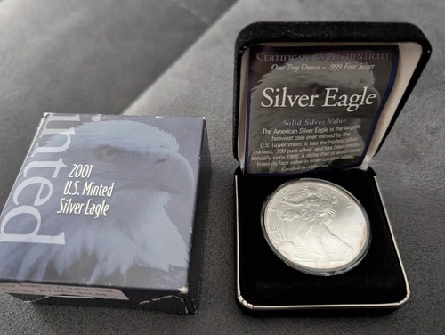 2001 1 oz Silver American Eagle (Brilliant Uncirculated)