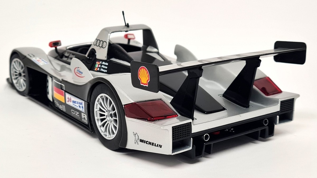 Maisto 1/18 Audi R8R Le Mans 1999 #8 Biela Pirro / Theys