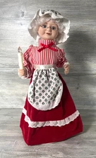 Telco Motion-ettes Christmas Mrs. Claus  16" Animated W/ Lighted Candle & Music