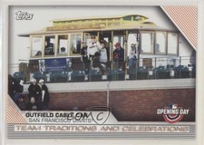 2020 Topps Opening Day Team Traditions and Celebrations Outfield Cable Car k0v
