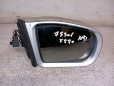 Retroviseur droit (ou coque) Mercedes 210