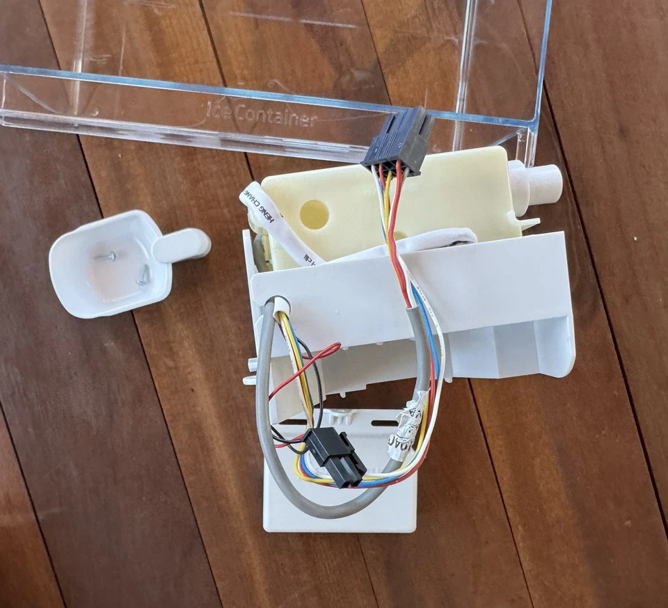 Beko 7284047594 Refrigerator Ice Maker Assembly & Bin Set 7294645511 - image 4 of 4