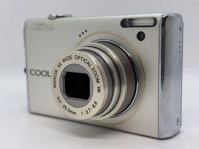 Nikon COOLPIX S640 Silver 12.2MP 5x zoom Compact Digital Camera