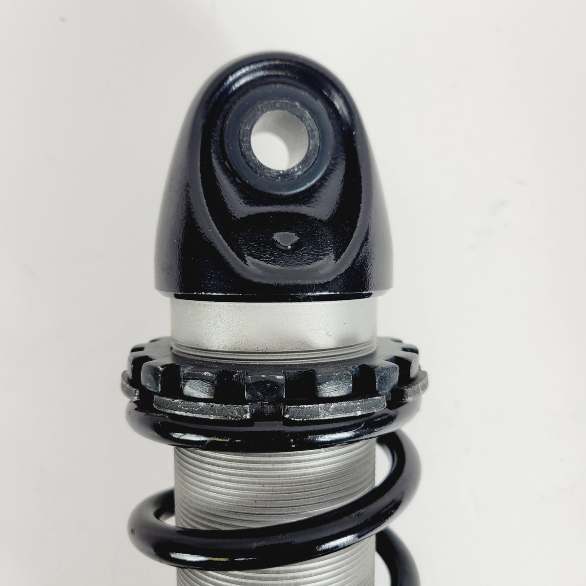 Harley Davidson 2024 CVO Street Road Glide Right Side Shock 