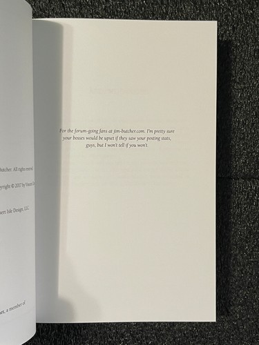 JIM BUTCHER Small Favor Dresden Files SUBTERRANEAN Press 2017 SIGNED ltd Occult - Picture 5 of 23