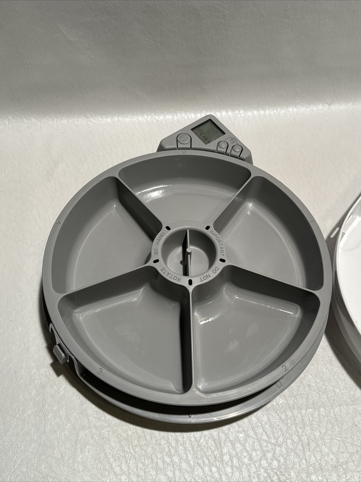 Cat Mate C500 5 Bowl Automatic Cat Feeder Wet Food, Timed Cat & Small