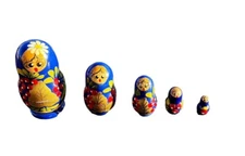 Russian Matryoshka Nesting Doll Wood Doll Lady Doll Set Of 5