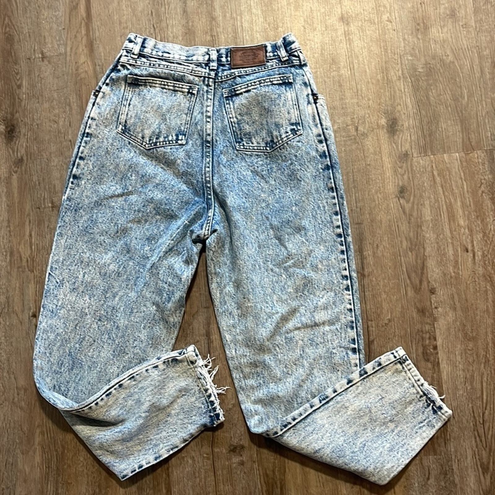 Essentials Jeans - image 6