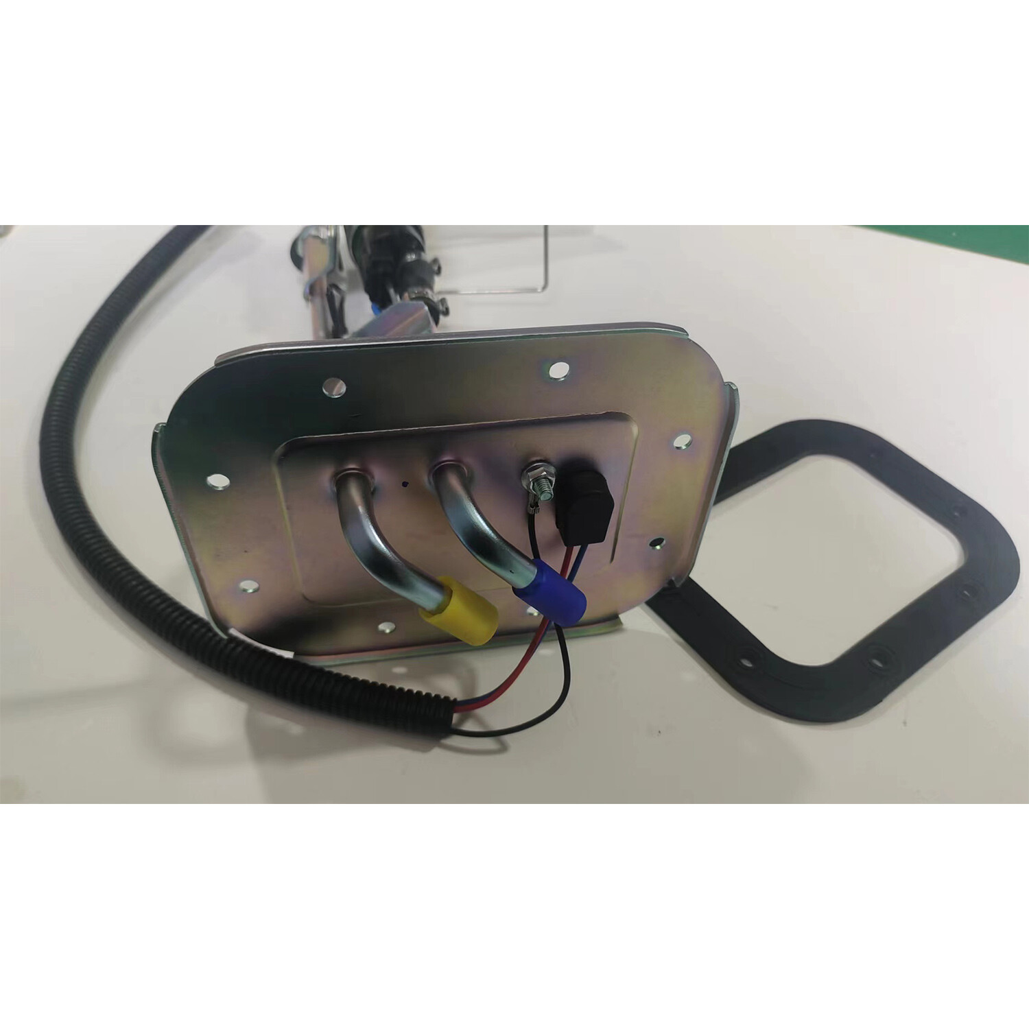 Fuel Sending Unit Gas Tank Sender Unit For 19871990 Jeep Wrangler YJ