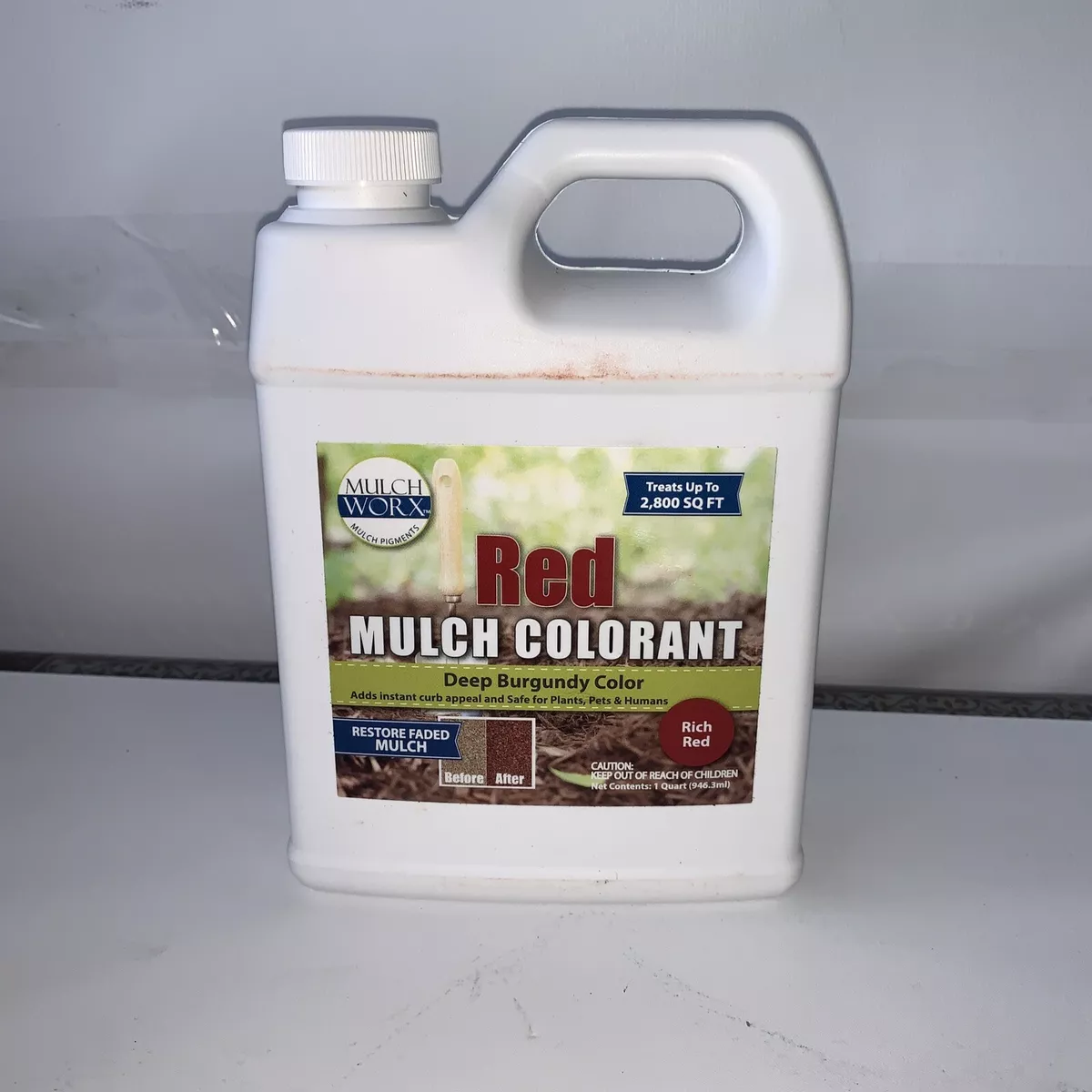 Mulch Worx Red Mulch Color Concentrate - Quart - Treats 2,800 Sq
