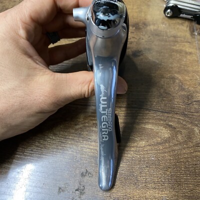 SHIMANO ULTEGRA シフター ULTEGRA デュアルコントロールレバー リムブレーキ 11スピード
