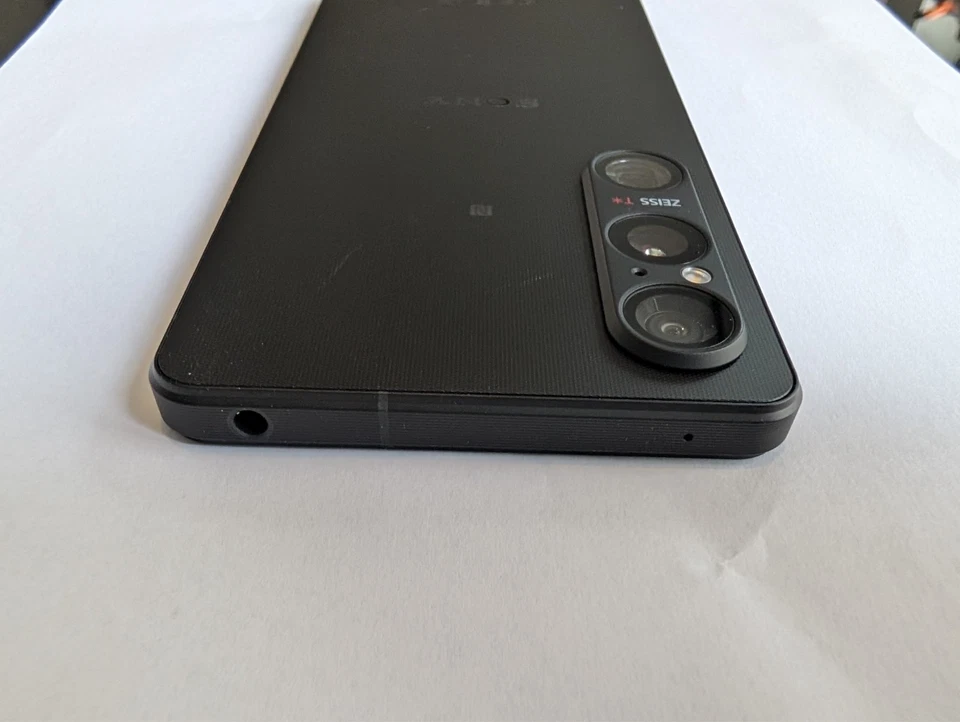 sony xperia 1 vi mobile phone - Image 3 of 4