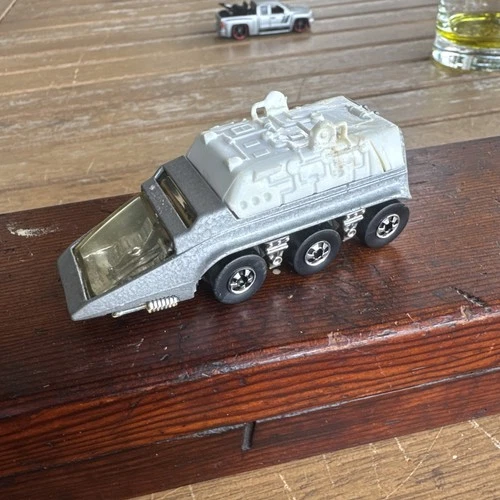 Hot Wheels Space Vehicle Scene Machines - Vintage Blackwall