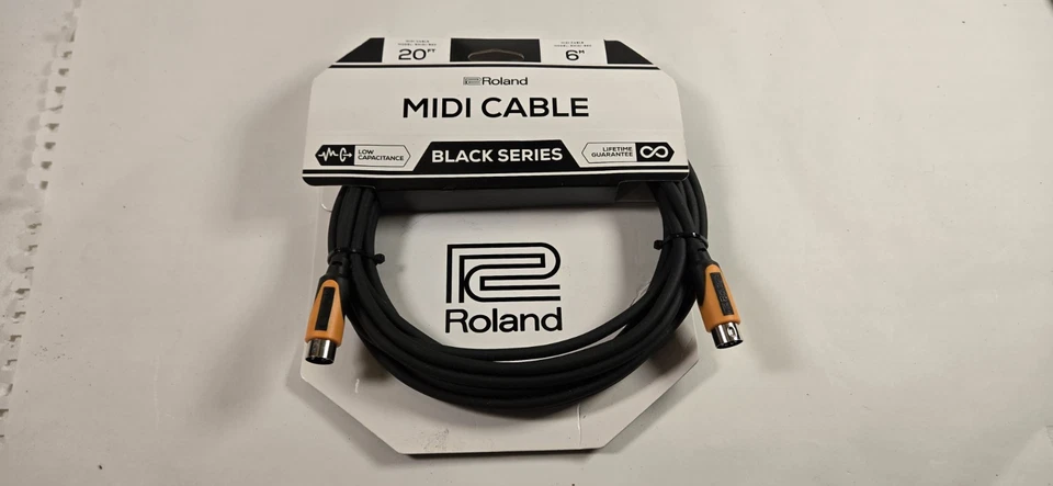 Roland RMIDI-B20 Black Series MIDI Cable - 20ft/6m - Image 2 of 3