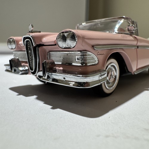 Franklin Mint 1:43 1958 Edsel Citation Convertible Pink Diecast Car B11KC72 - Picture 8 of 19