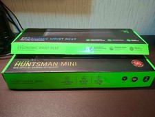 Razer Huntsman Mini V1 60% Red Switches UK English + Razer wrist rest mini