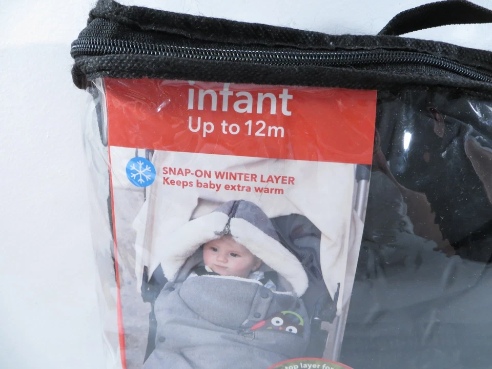 Saco Skip Hop Stroll & Go Tres Temporadas 2 en 1 Infantil a 12 Meses Negro Foto 2 de 4