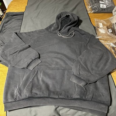 Yeezy hoodie size 1 短丈 入手不可 Yeezy hoodie size 1 短丈 入手不可