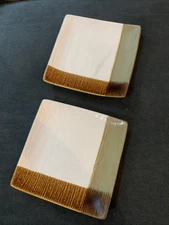 Set a two odyssey brown square salad plates