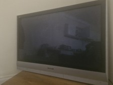 Panasonic Viera 42" TV HD TH-42PX60B *Tested & Working*