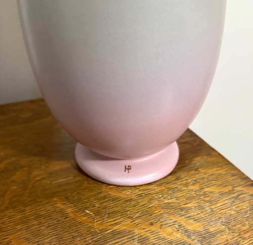 Weller pottery 10" Hudson Vase H. Pillsbuey MINT! - Picture 4 of 5