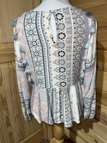 American Eagle Paisley Bohemian Boho Tassel Long Sleeve Blouse Top Size XS - Picture 7 of 15
