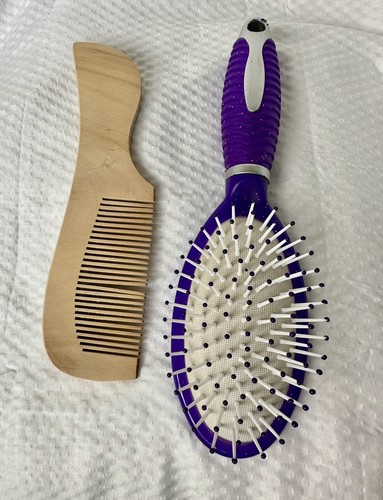 Lot (2) Hair Brush Detangling Massage Brush and Wood Hair Comb Preown - Picture 2 of 3