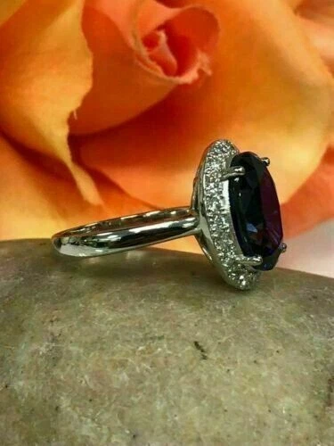 Anillo de diamantes con zafiro natural ovalado de 5,30 quilates de oro blanco macizo de 14 quilates talla 7 Foto 3 de 4