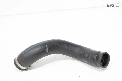 2018-2024 FREIGHTLINER CASCADIA ENGINE RADIATOR UPPER COOLANT HOSE OEM