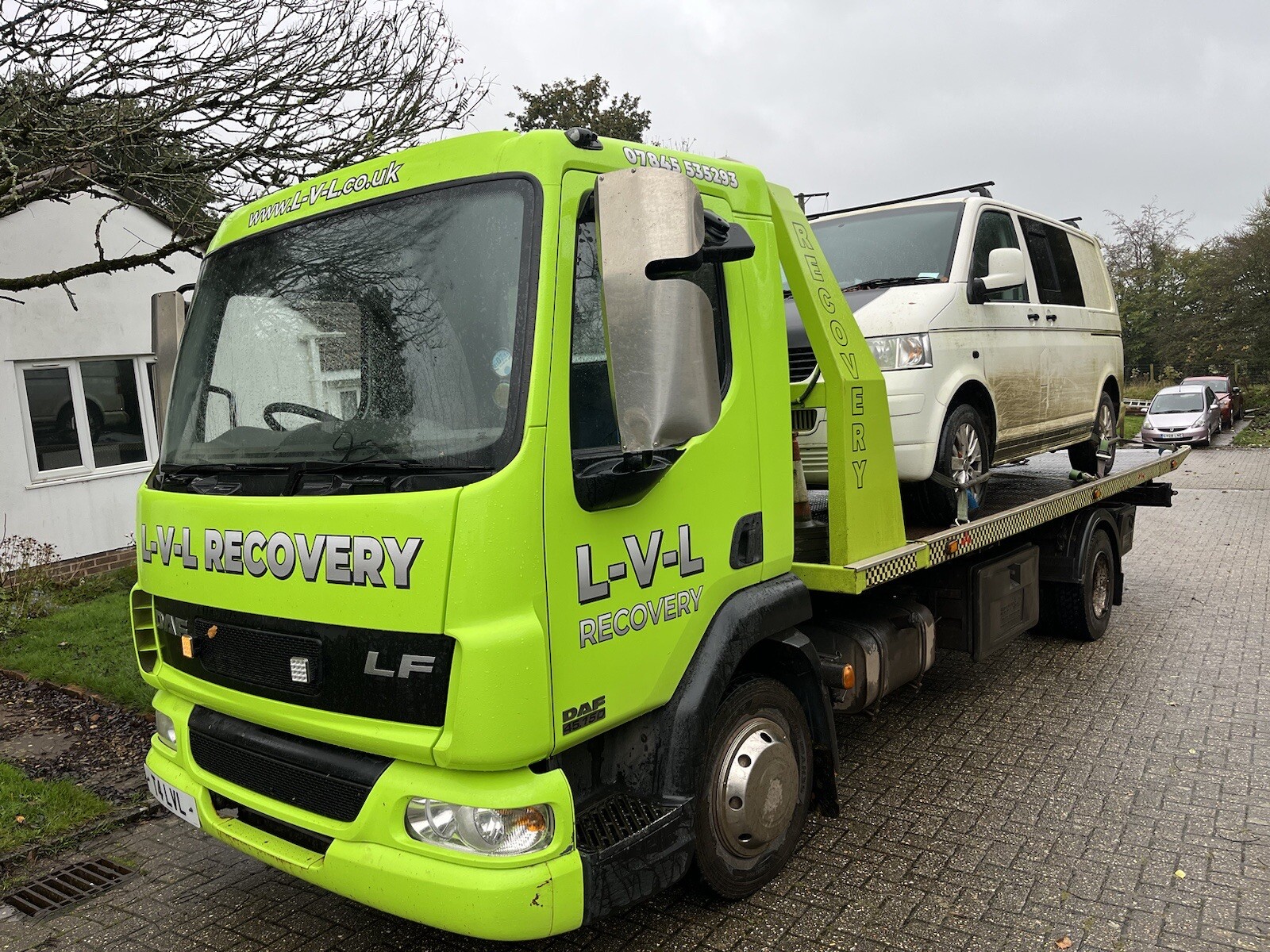 CAR RECOVERY / CAR DELIVERY SERVICE / CAR TRANSPORTATION DEVON CORNWALL