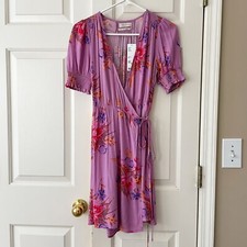 NWT Urban Outfitters Anna Crepe Pink Rose Floral Wrap Mini Dress