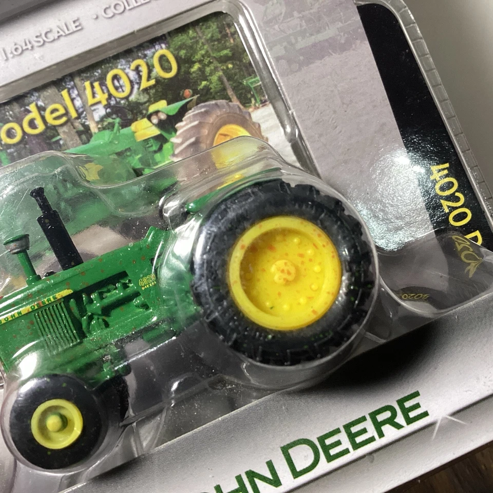 1/64 John Deere 4020  CHASE Vintage Classic Tractor Premiere Muddy Series - Image 3 of 4