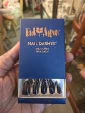 Red Aspen Press On Nails, Medium Almond, Brioni's Blue Jeans