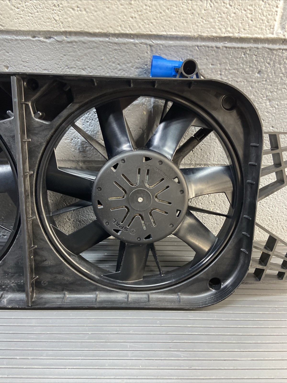 2018-2024 Ferrari Portofino M Radiator Cooling Fan 8354062 10k Miles OEM NOTE