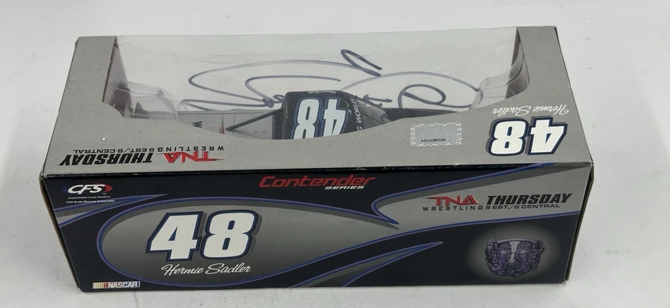 Camión firmado CFS TNA Thurs Hermie Sadler/Jeff Hardy 1/24 #48 Contender Series Foto 3 de 4