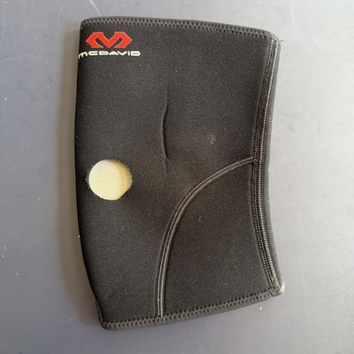 McDavid Large Black Knee Stabilizer