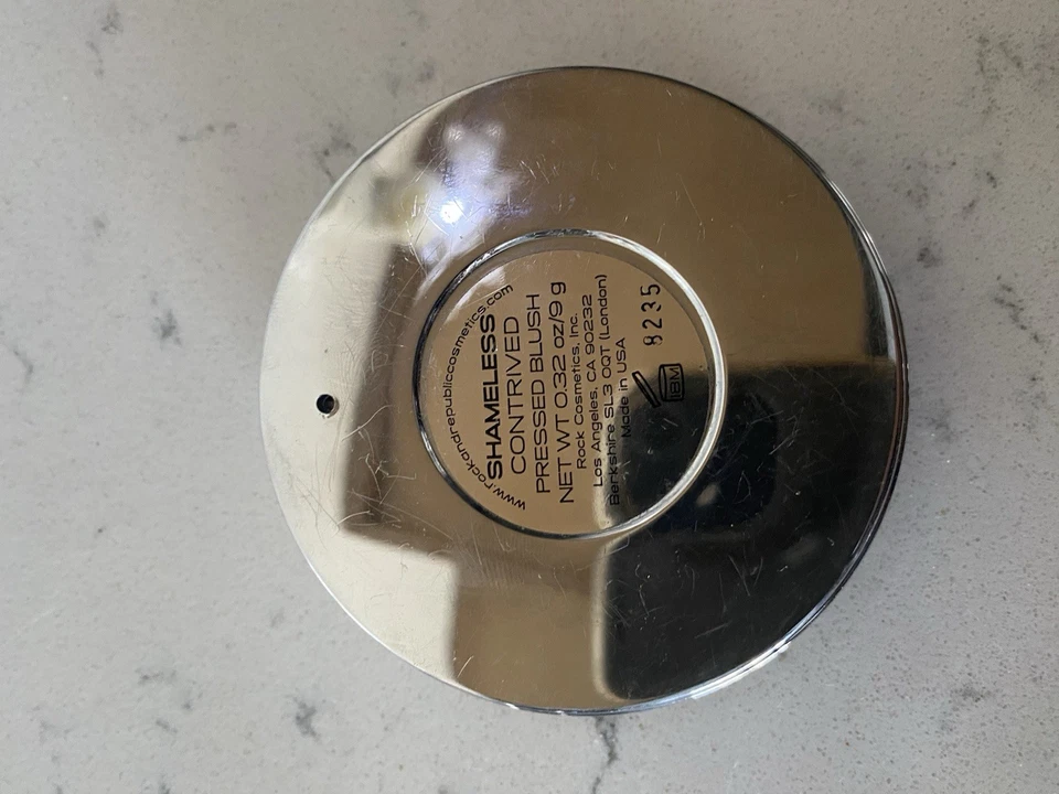 Rock & Republic Contrived Pressed Blush - Shameless - Трудно найти - Изображение 3 из 3