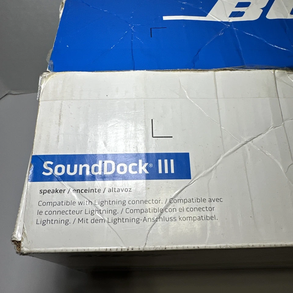 Bose SoundDock Series III Ltd Green Edition Music System In Box NO REMOTE - Image 3 of 4