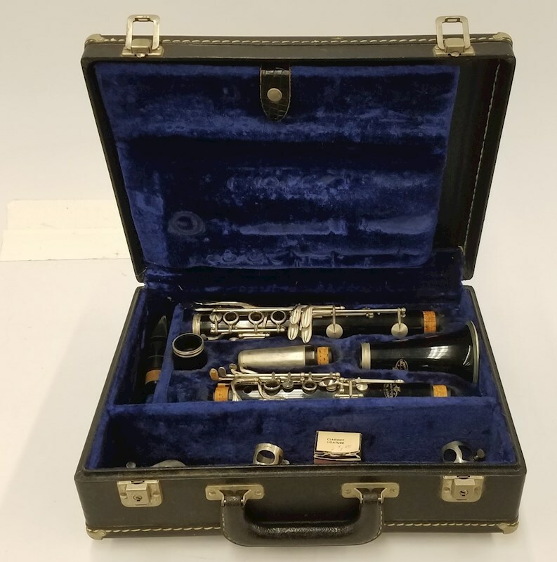 EVETTE BY BUFFET クラリネット ハードケース付き　M1991 Evette Buffet Crampon Clarinet, with case, France, Very Good